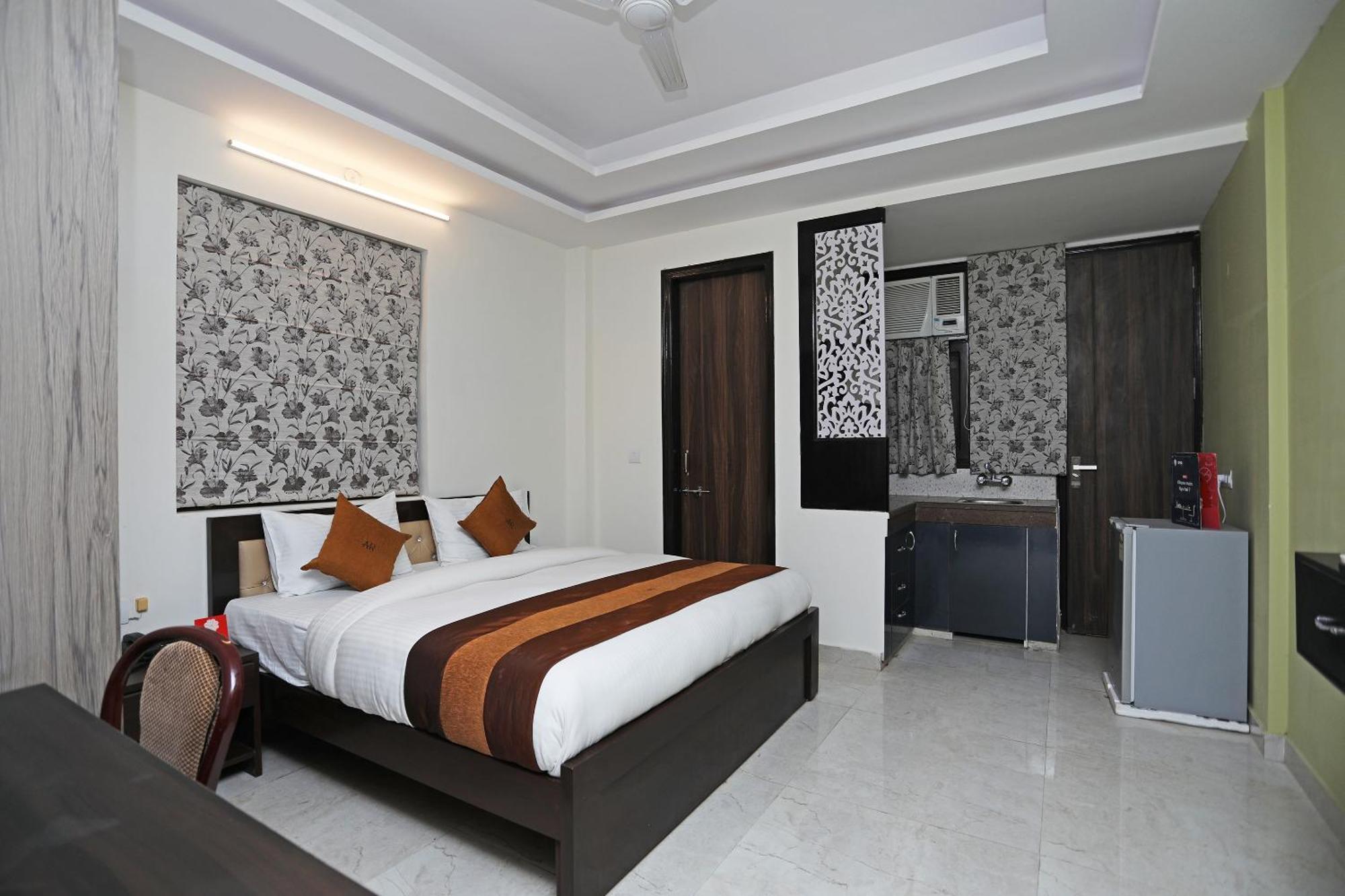 Tipsyy Inn 015 Ґурґаон Екстер'єр фото