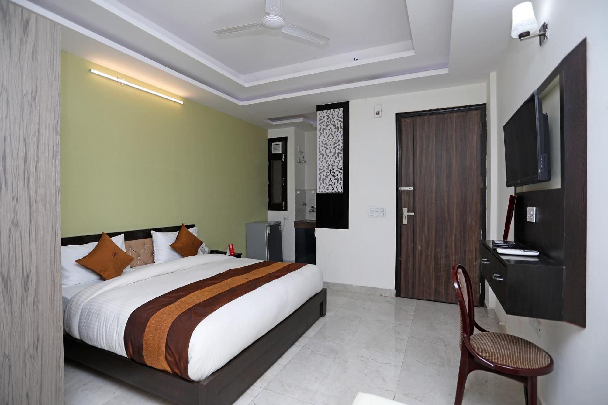 Tipsyy Inn 015 Ґурґаон Екстер'єр фото
