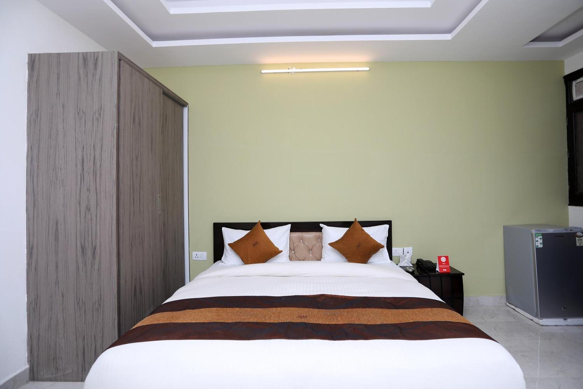Tipsyy Inn 015 Ґурґаон Екстер'єр фото